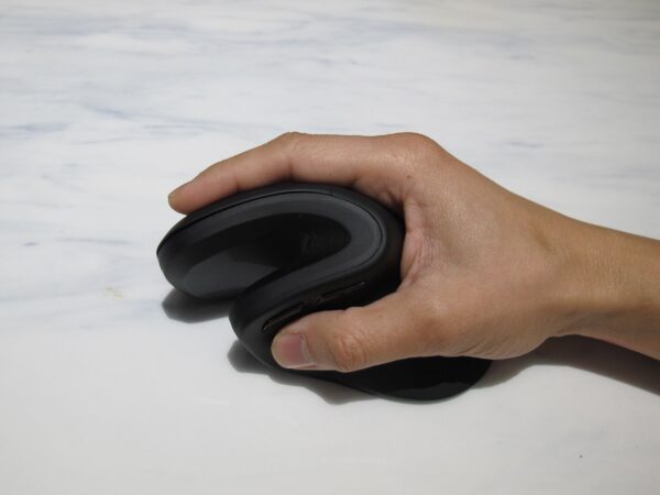 Perfect Grip Dual Mode Silent Vertical Mouse - Bluetooth/Wireless Optical Ergonomic Mouse